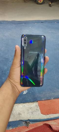 Urgent Sale 6 128