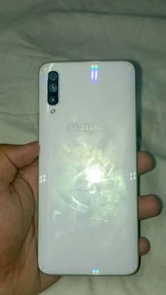 samsung A70 6/128 in good condition
