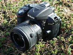 nikon d5300 with 2 lens 50mm and 18-50