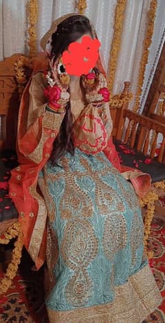 Mehndi Lehnga in good condition