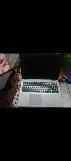Dell i5 11th. . 16/512. . 2gb nvidea