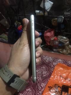 iphone 11 condition 10/9.5