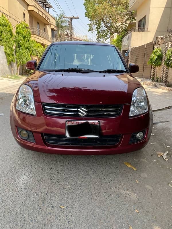 Suzuki Swift 2018 Automatic 1.3 navigation karchi number 1