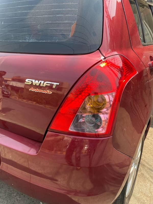 Suzuki Swift 2018 Automatic 1.3 navigation karchi number 8