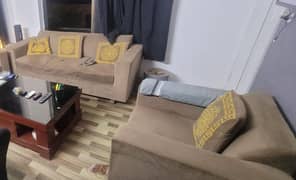 Urgently selling all set.