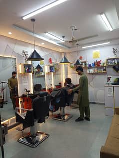 Hair dresser