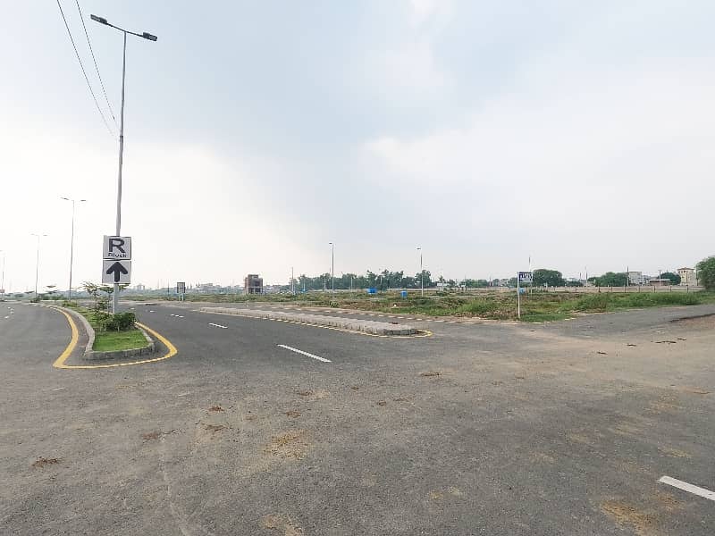 5 MARLA PLOT R BLOCK PRIME LOCATION DHA RAHBAR 2