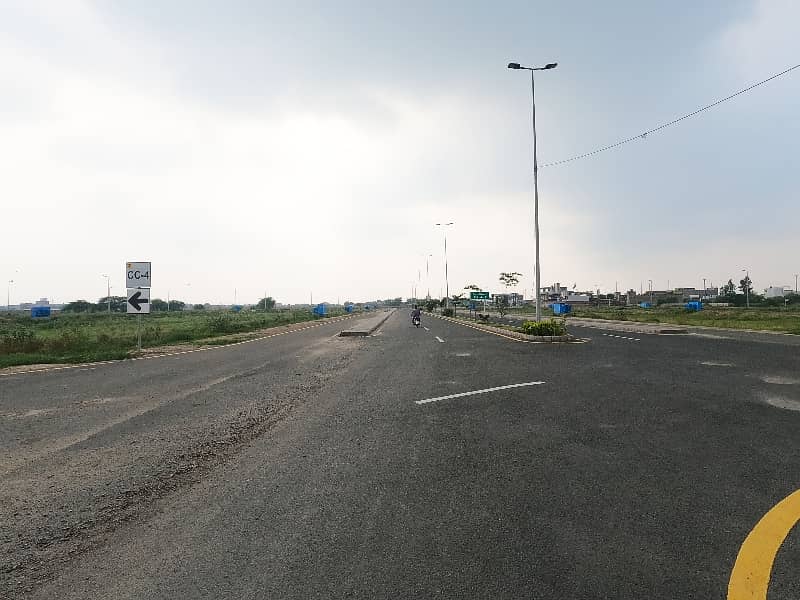 5 MARLA PLOT R BLOCK PRIME LOCATION DHA RAHBAR 5