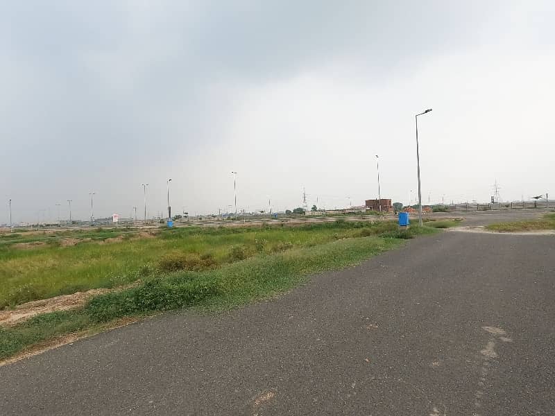 5 MARLA PLOT R BLOCK PRIME LOCATION DHA RAHBAR 10