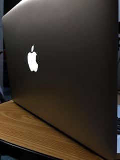 Macbook