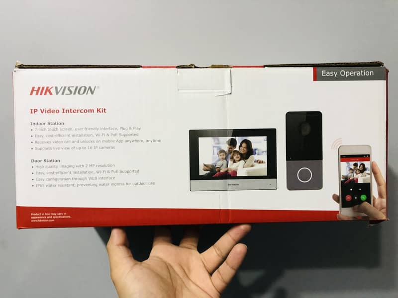HIKVision IP Video Intercom Kit, Wifi & PoE - DS-KIS603-P(C) 0