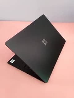 Microsoft surface laptop 3 i7 10th Generation Touch Screen