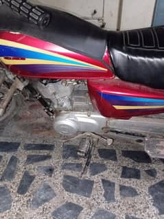 Honda cg 125 2003 model red color jehulm numbr