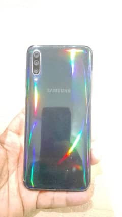 Samsung A70