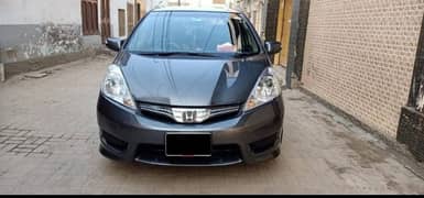 Honda Fit Shuttle 2012