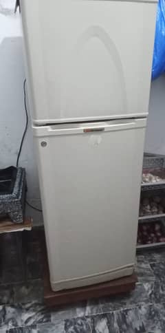 Dawlance fridge for sale with damaged compressor