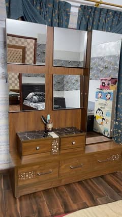 Bed wooden