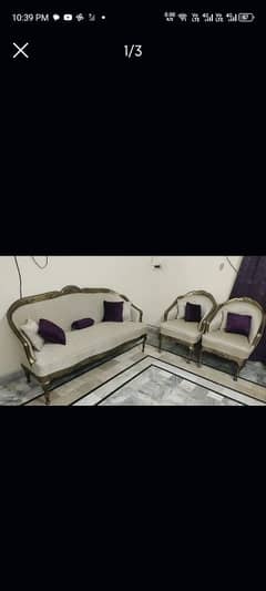 sofa set in excellent condition