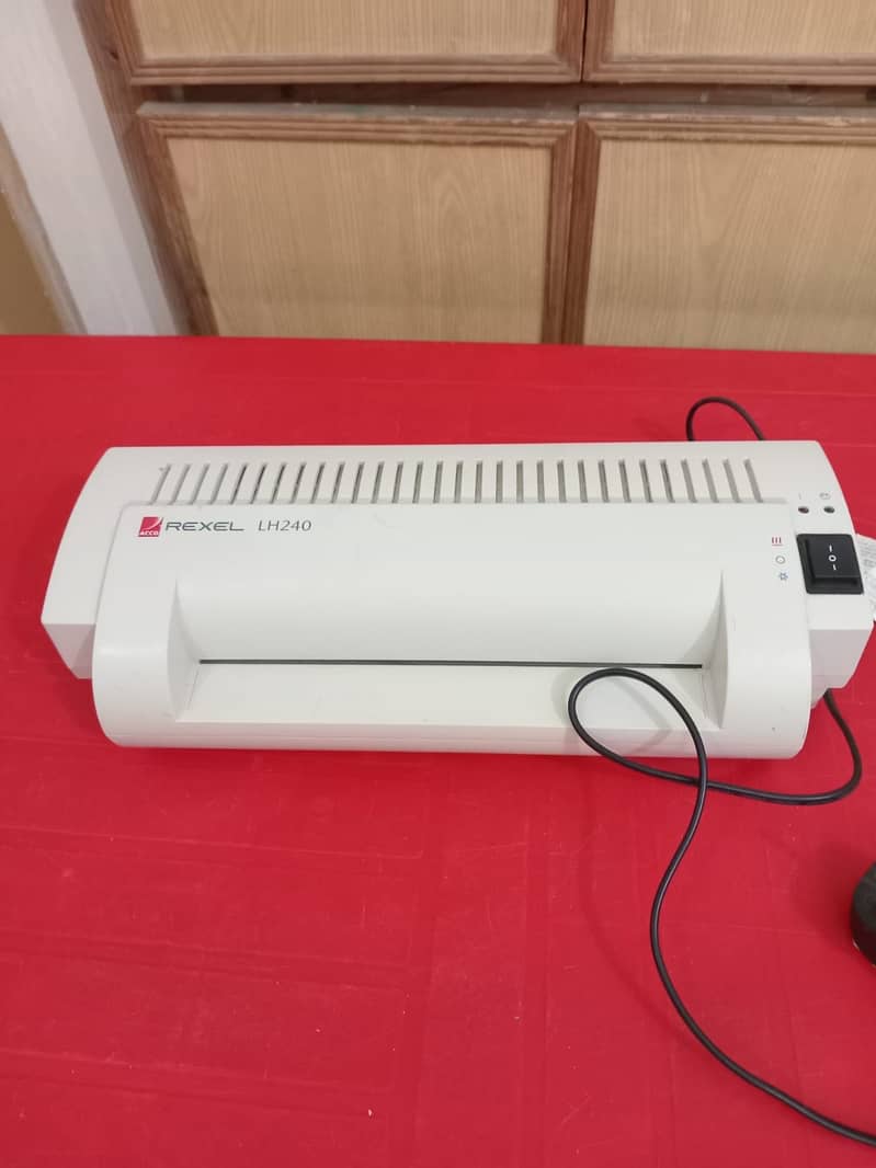 Rexel Lamination Machine / Imported 1