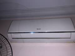 Gree Non inverter 1 ton AC for sale