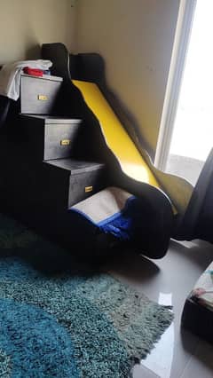 slide with drawers come stairs