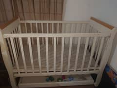 Baby Cot/baby bed