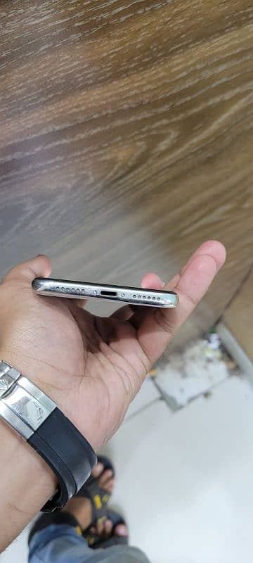 I Phone X 64GB JV Non PTA 1