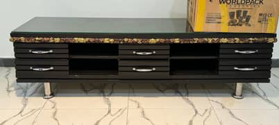 Furniture point table