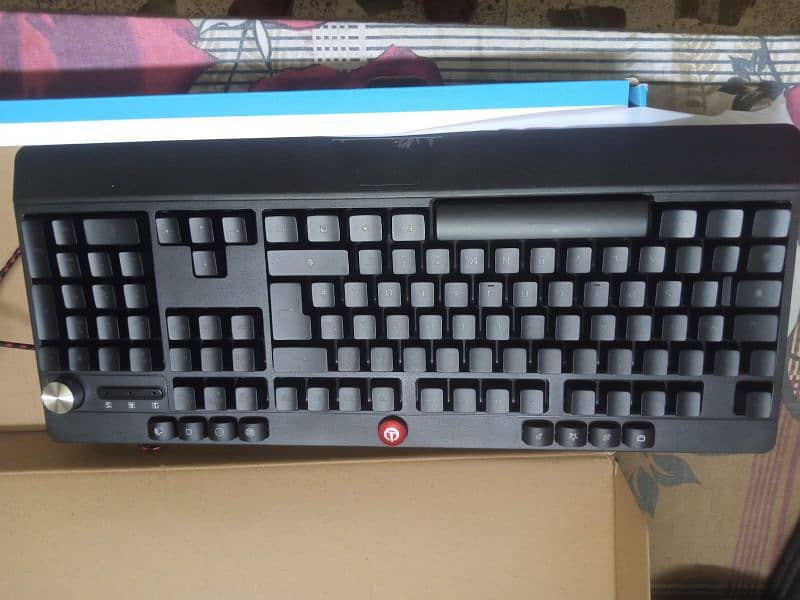 RGB Keyboard with mouse 0