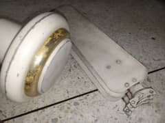 fan selling