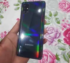 Samsung galaxy A51 6+4Gb 128Gb Rooom With charger Super Amoled display