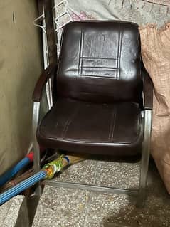 BRAND NEW CHAIR