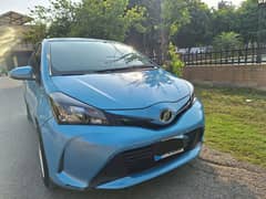 Toyota Vitz 2015
