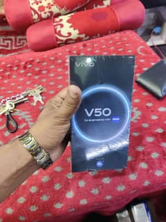 vivo v50 box pak Non ative purple colour box pack brand new