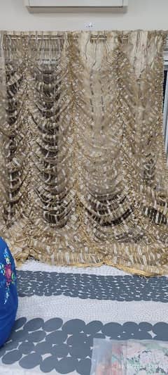 Almost new blind style curtain for sale. Negotiable