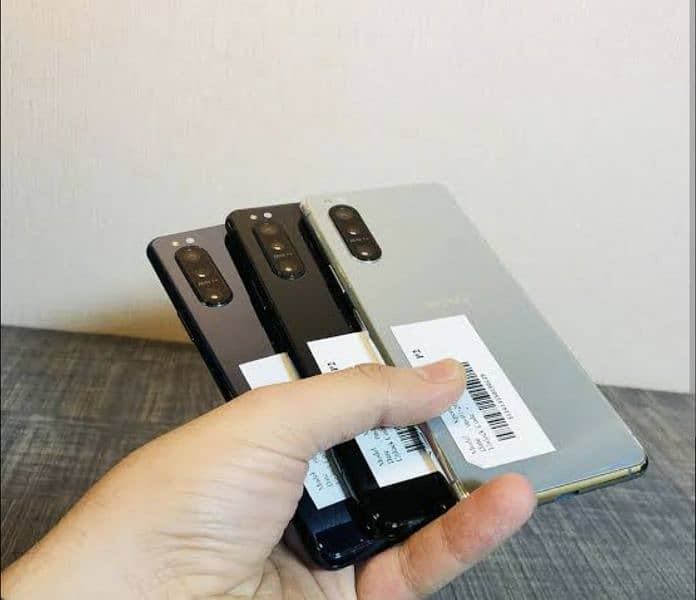 Xperia 5 mark 2 Non pta 10/10 condition 0