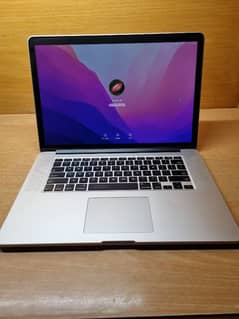Macbook Pro A1398 15.4" i7 16/256GB SSD 1.5GB Intel Iris Graphics