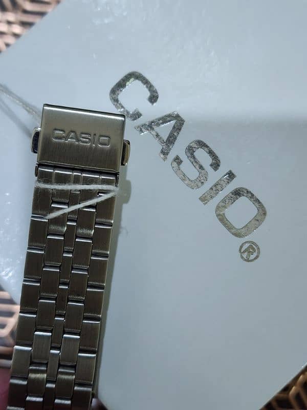 Men's watch 9