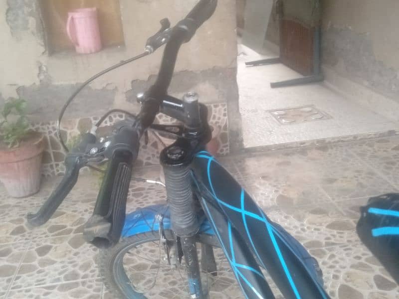 best cycle in blue colour rap car 9