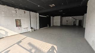 4.5 MARLA GROUND FLOOR HALL FOR RENT ON MAIN ROAD JOHAR TOWN