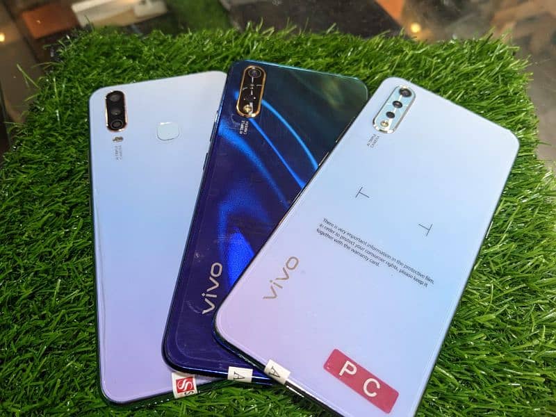 Mobile Vivo s1 8/256 front Display lock with box and original charger 6