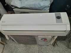 Gree 1 Ton Ac for sale. . . . .