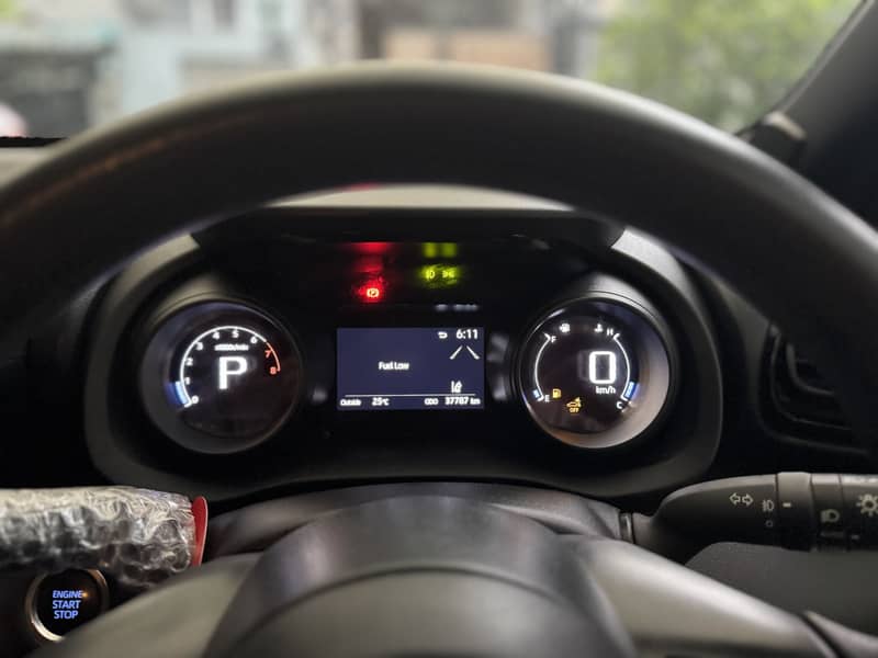 Toyota Yaris 2021 hatch back G variant 5