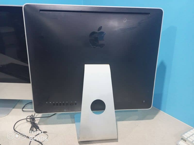 Apple built in computer 2