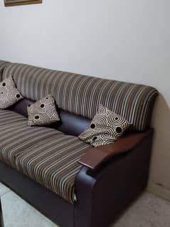 7 Seater Sofa Set with Table