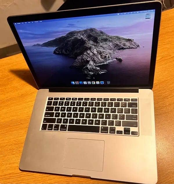 APPLE MACBOOK PRO 2015 15INCHES 3