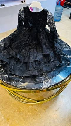 Tail frock