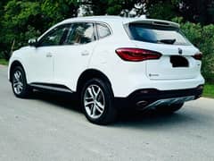 MG HS 2021