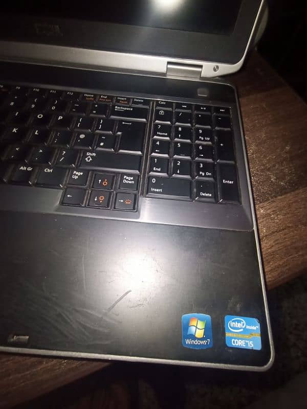 Dell latitude e6530 1