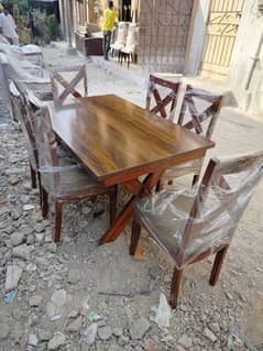 DINING CHAIRS / DINING TABLE SET